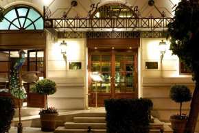  Hera Hotel  Афины